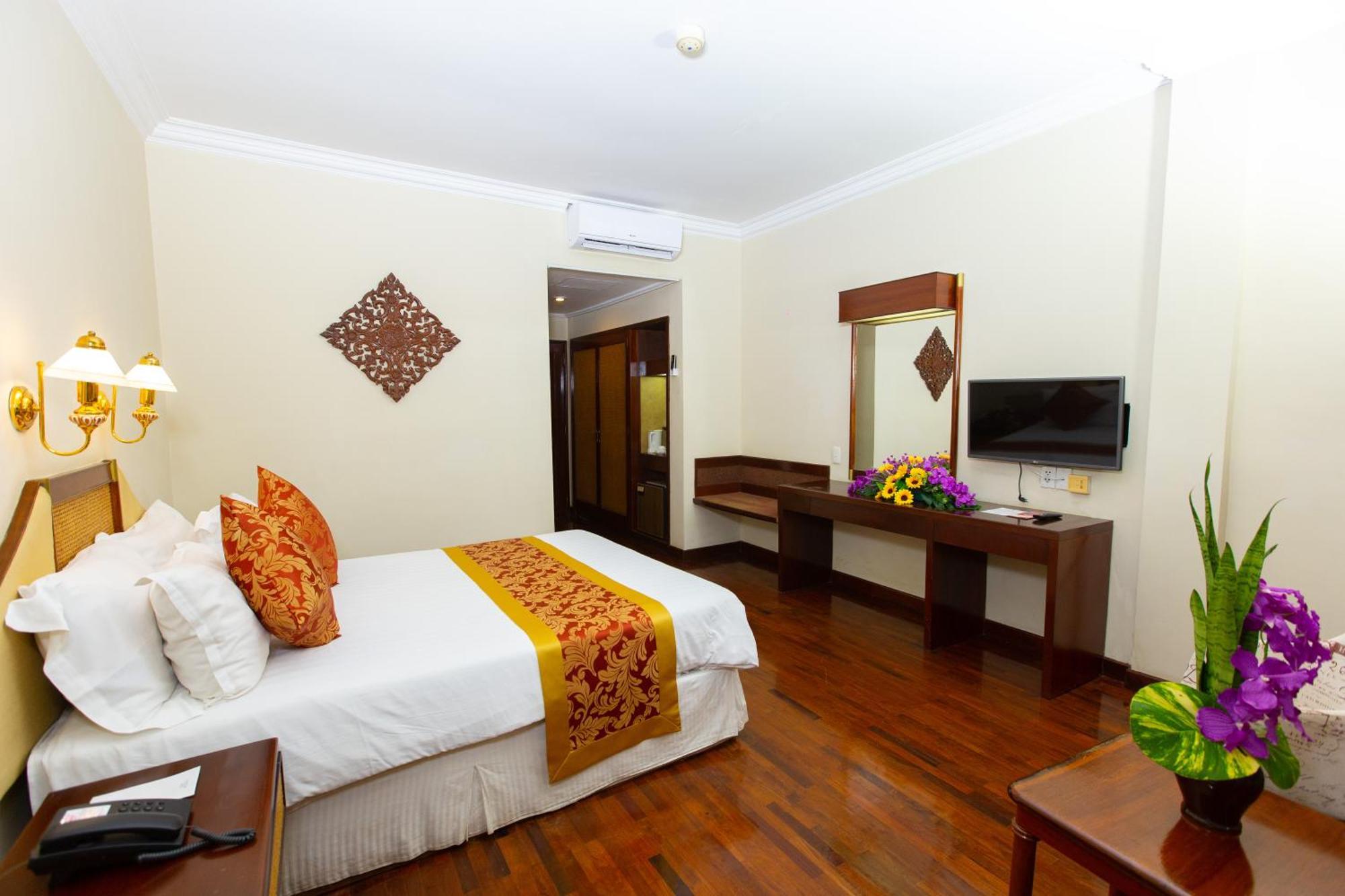 Laotel Vientiane Exterior photo